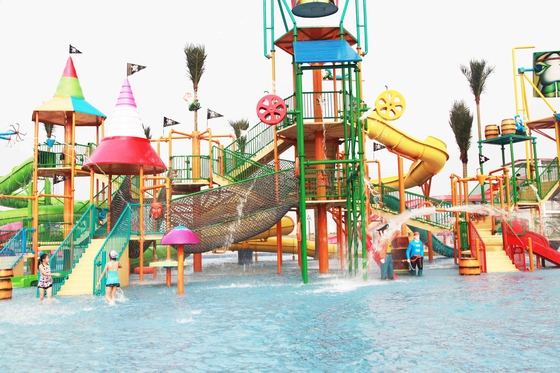 品質  Floating Water Playground Equipment Large Theme Hotel Outdoor Water Park 工場