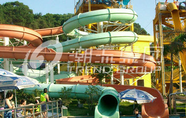 10.8m のプラットホームの高さ OEM 巨大な水公園の魅力との FPR 水公園の乗車
