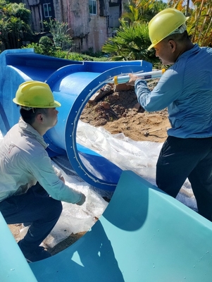 マルチレーン型スピラルガラス繊維水スライド カスタマイズ