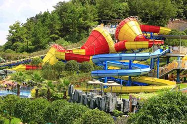 ティーネージャー/水公園装置のための巨大なガラス繊維水スライドの癇癪の谷