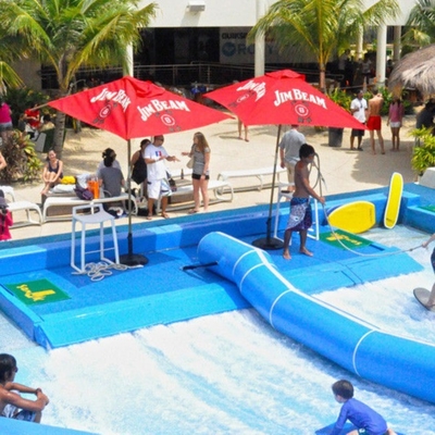 スケートボードをするサーフのスポーツのための屋外の水の演劇の Flowrider 水乗車