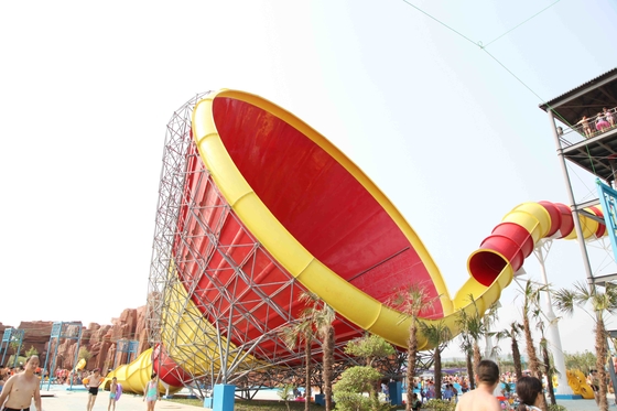 水公園装置の地面のプールの Waterslide の上の極度のトルネード水スライド