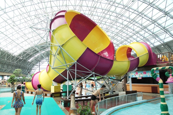 Comercialのガラス繊維屋内水演劇の小さいスライド/水公園の乗車100m3/Hr水