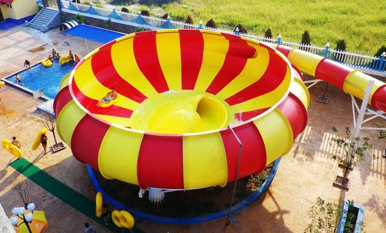 家族のゲームのガラス繊維水スライド19mの高さのWaterparkのスーパー ボール、水公園のための32*53mの床面積