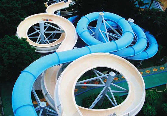 304水公園のためのステンレス鋼ねじガラス繊維水スライド1mの幅OEM