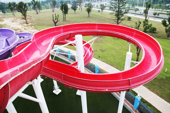 大きい屋外リゾートの螺線形水公園、ISO-9001 のための注文水スライド