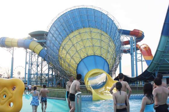 子供の家族の相互作用のための小さいガラス繊維水スライドは水公園のための運動場に水をまきます