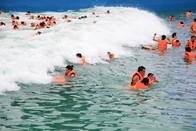 屋外の水公園のための最も大きい屋外水公園の波のプールの構造の強い力