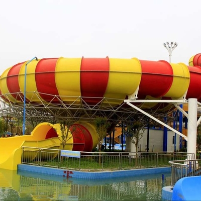 720人のライダー/Hが付いている高容量の水公園装置スペース ボール水スライド