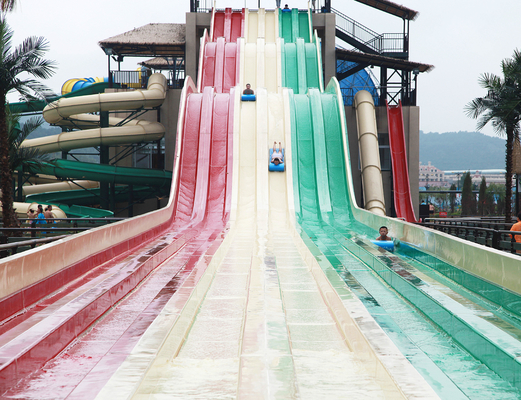 虹家族水ゲームのための Waterpark の注文水スライド
