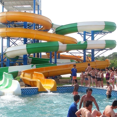 Waterpark 装置、ガラス繊維開いた/近い螺線形のスライド、注文水スライド 11m の高さ