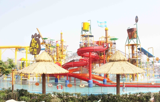 別の様式のwaterslideが付いているgianticウォーターハウスの刺激的な家族水公園