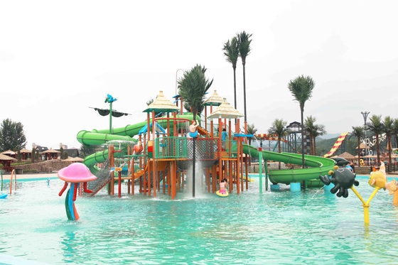 カスタマイズされた子供の水公園、ガラス繊維水スライドは400人以上のゲストを心に抱きます