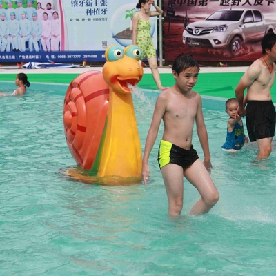 かたつむりの水の演劇のスプレー水公園装置子供の演劇のための1600mm*750mm