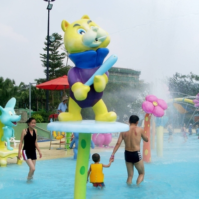 おかしいスプレー公園装置、水公園の子供/大人のための着色されたスプレーくま