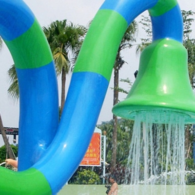 子供はゲーム構造、水の演劇、カスタマイズされる子供の大人のためのスプレー水公園装置に水をまきます