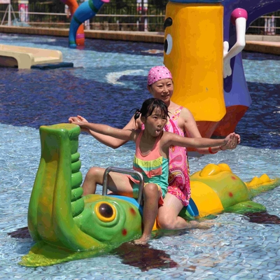水公園のためのスプレーのワニの水の演劇水Sprayground装置