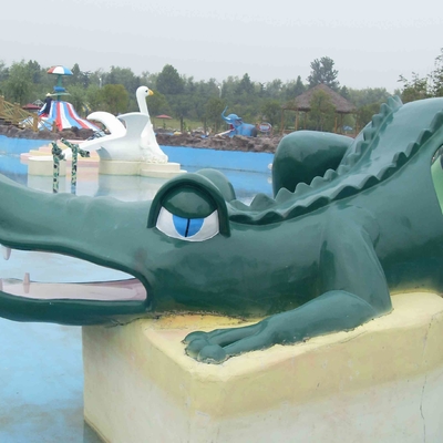 小さいガラス繊維水プールは子供、水公園装置のワニのスライドのために滑ります
