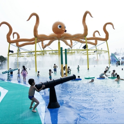 水水運動場装置のためのカスタマイズされた 8m の高さのタコのスプレー