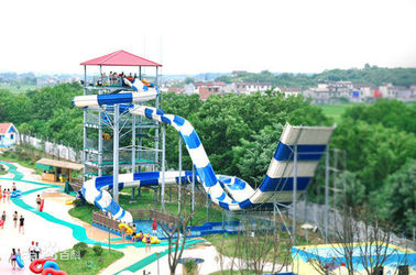 ウォーター・スポーツ装置との Waterpark のカスタマイズされた大きい外のプロジェクト