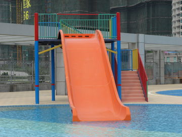 ガラス繊維の子供の広い水スライド、水公園のための5.0mの高さのスライド